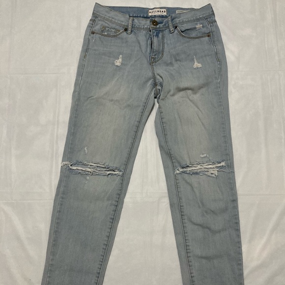 Distressed Boyfriend Jeans - Picture 3 of 4